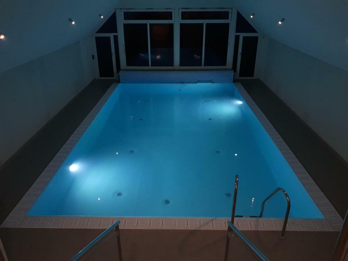 Am Pool Und Strand 7 Neu Barendorf  Bagian luar foto